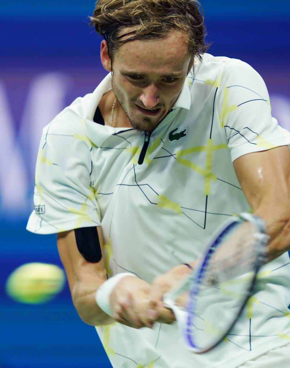 胜利奠定了 胜利奠定了